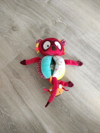 Jouet hochet Lilliputiens premier âge