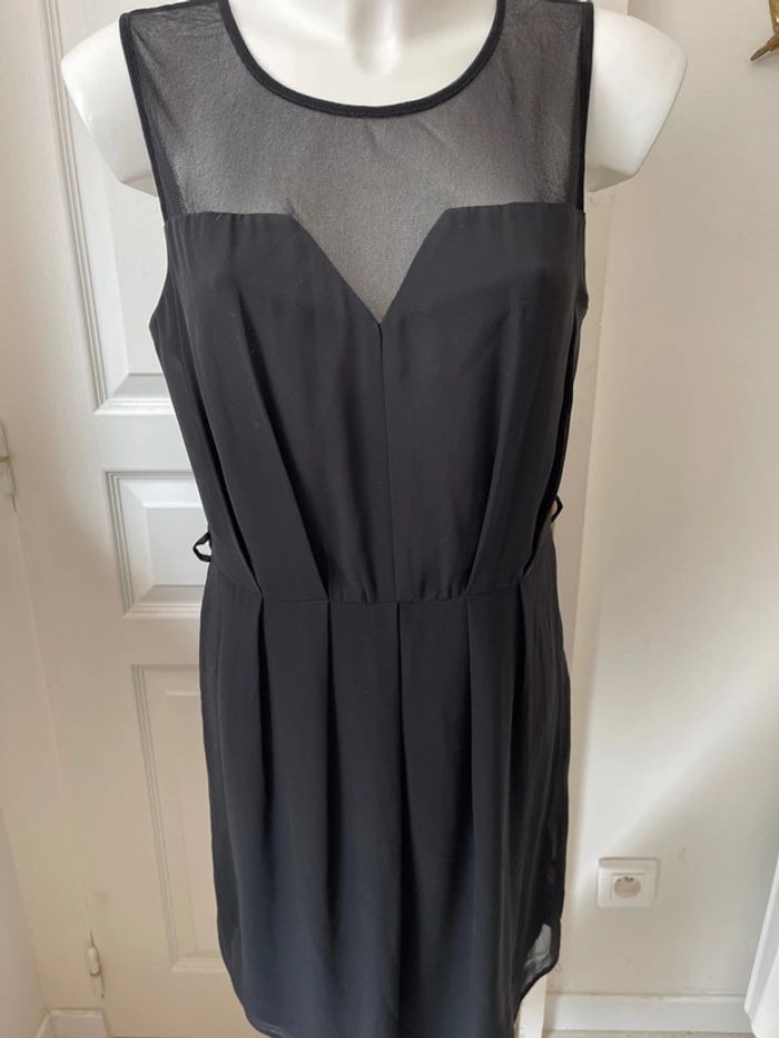 Robe noire - photo numéro 7
