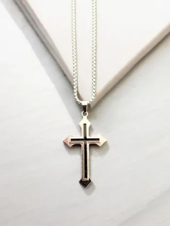 Croix gothique avec chaîne 60 cm