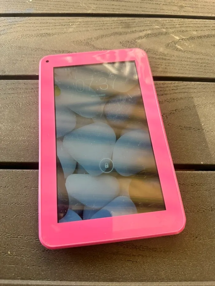 Tablette rose - photo numéro 3