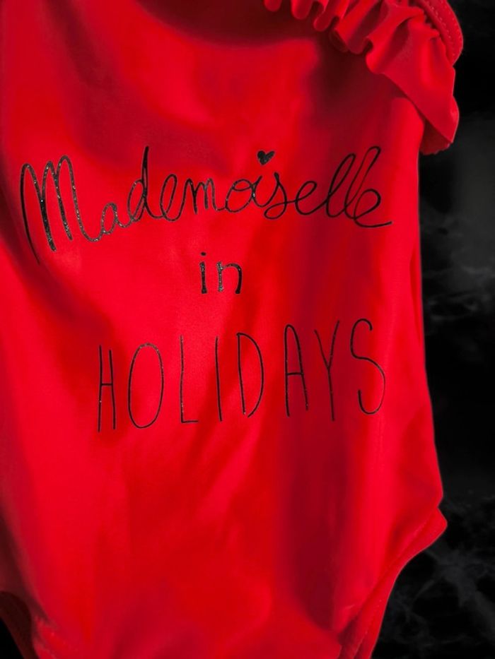 🩷 Joli maillot de bain Kiabi 6 mois fluorescent 🩷 - photo numéro 2