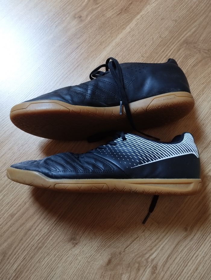 Baskets futsal - photo numéro 2