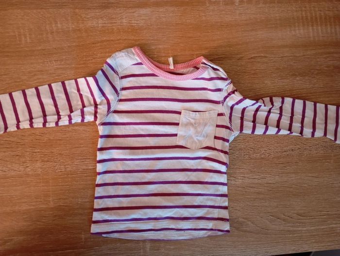 T-shirt 6 mois - photo numéro 2