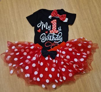 Tenue premier anniversaire