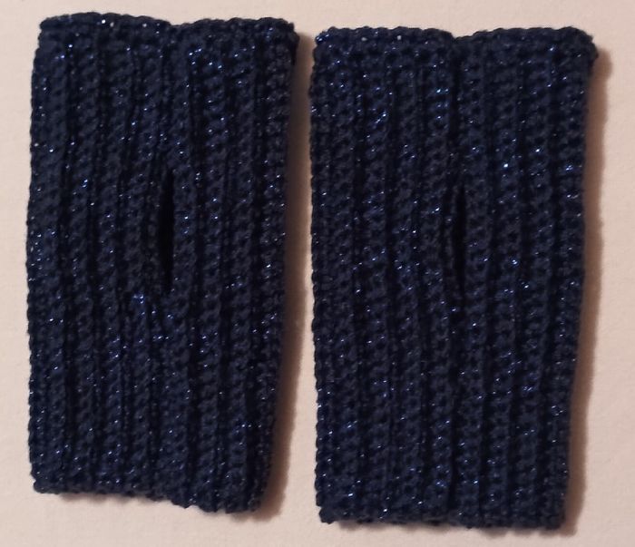 Mitaines "COBALT" fait main au crochet taille M/L - photo numéro 7