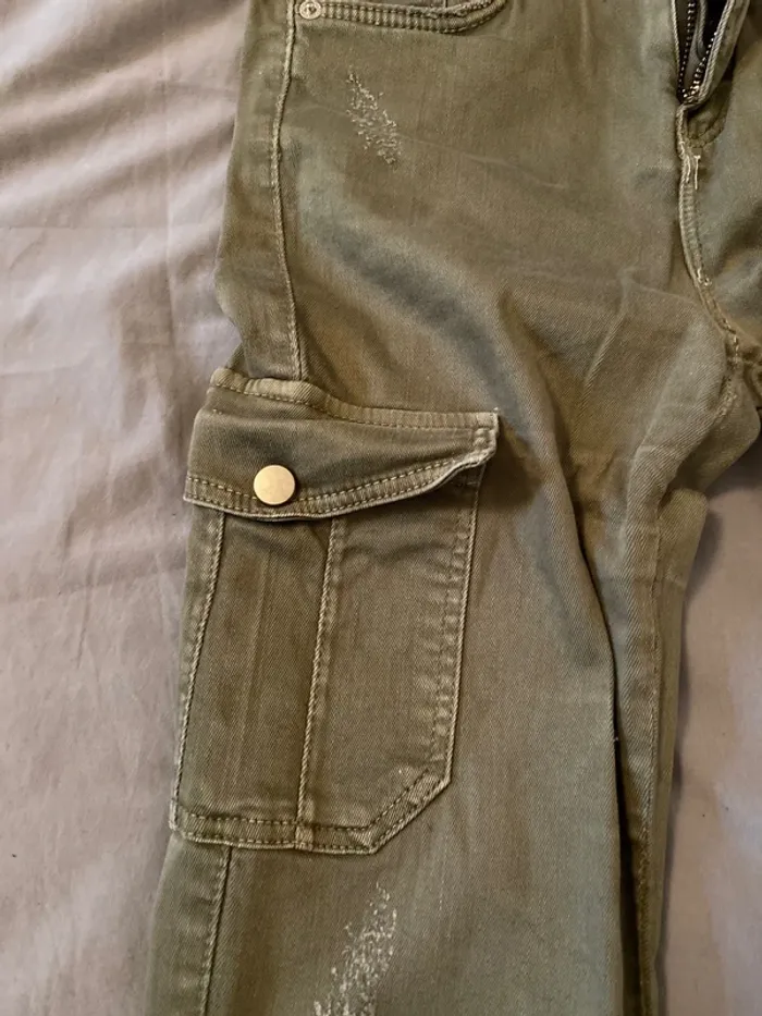 Jeans cargo kaki - photo numéro 3