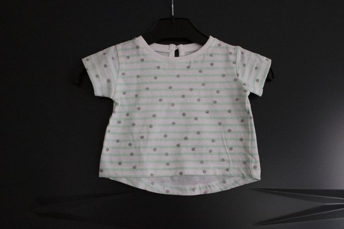 T-shirt manches courtes taille 3 mois 56-62 cm (NEUF). - photo numéro 4