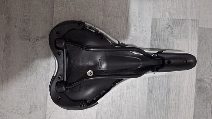 Selle de vélo Atala très bon etat - photo numéro 2