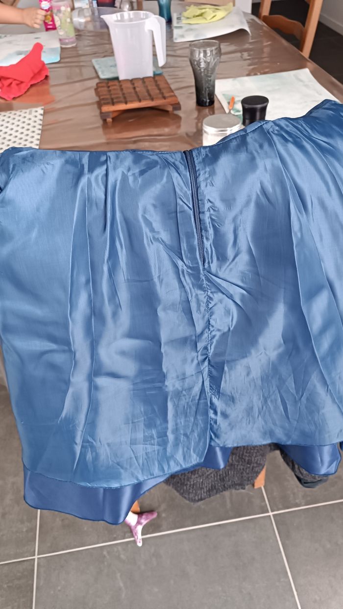 Robe 13/14 ans - photo numéro 3