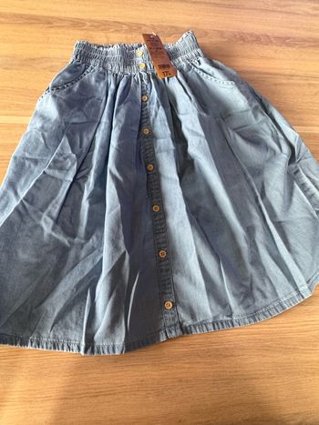Jupe neuve TAO 8 ans