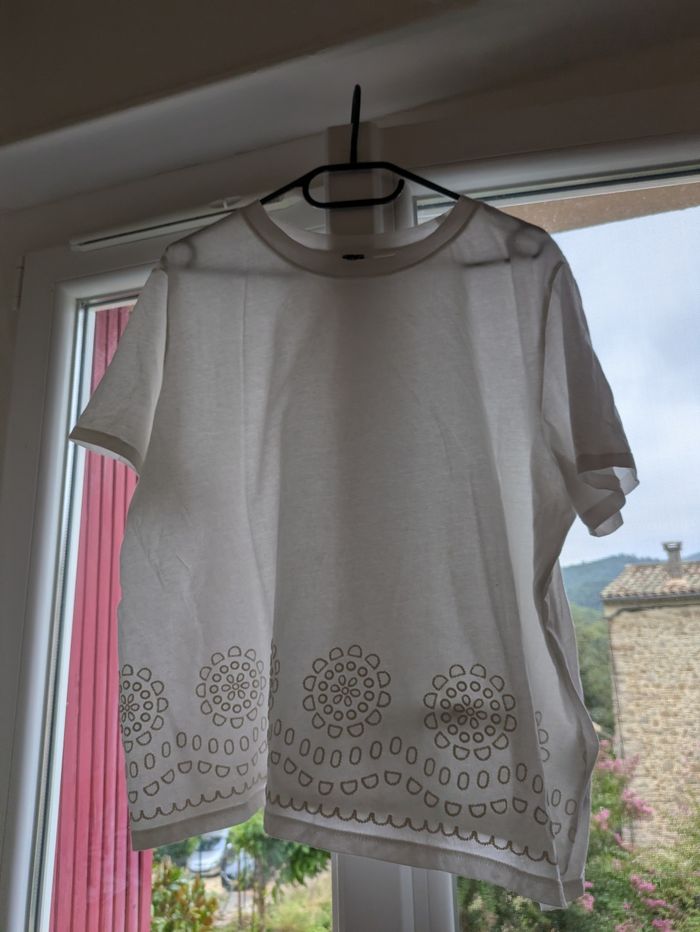 Tee-shirt blanc avec motif Kiabi - photo numéro 2