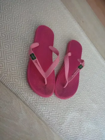 Tong rose Ipanema 31/32