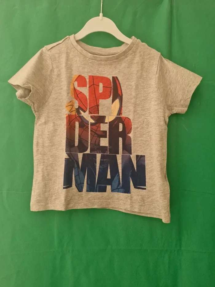 T-shirt manches courtes 3-4 ans Marvel Spiderman