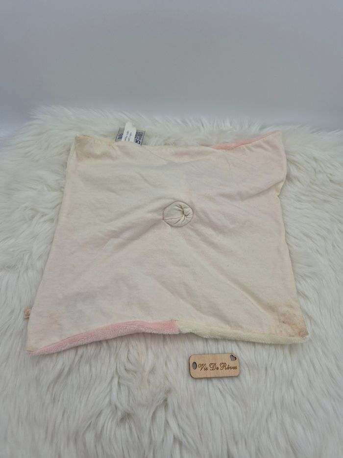 Doudou plat Vache Lola e Noukie's beige rose - photo numéro 4