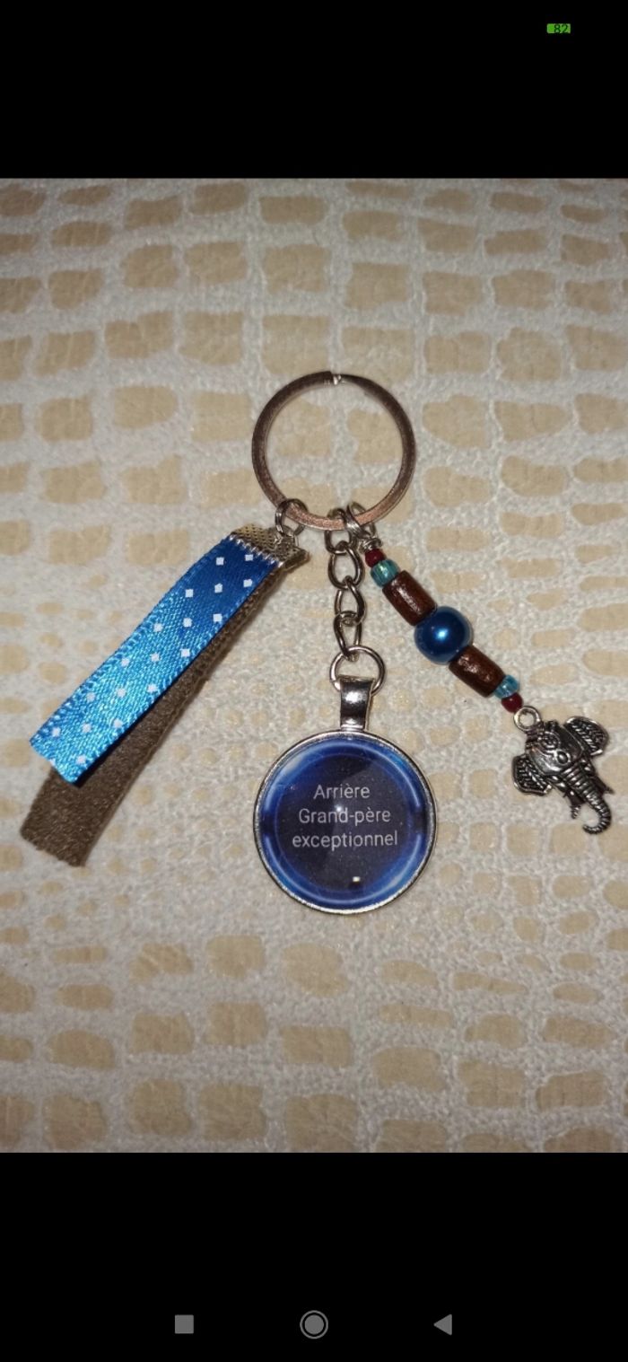 Porte clé arrière grand père " Arrière grand père exceptionnel "