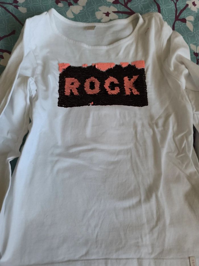 Tee shirt esprit 6-7 ans