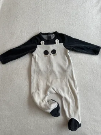 Pyjama velours, une pièce, taille 18 mois