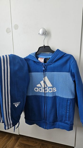 Ensemble adidas