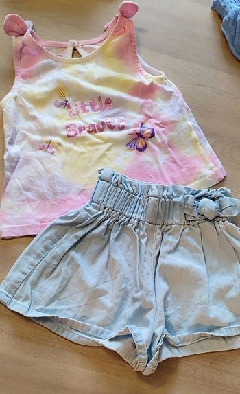 Tenue t-shirt+ short jean - 9 mois 
