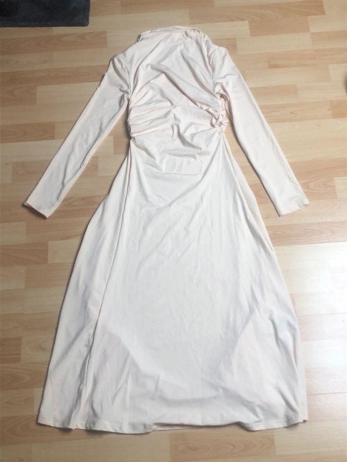 Robe neuve - photo numéro 3
