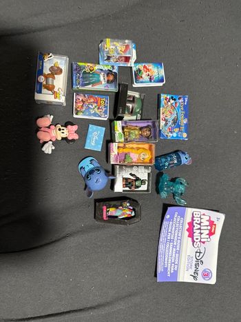 Lot de mini brands