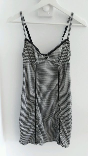 Nuisette / Chemise de nuit Etam taille 36 en très bon état