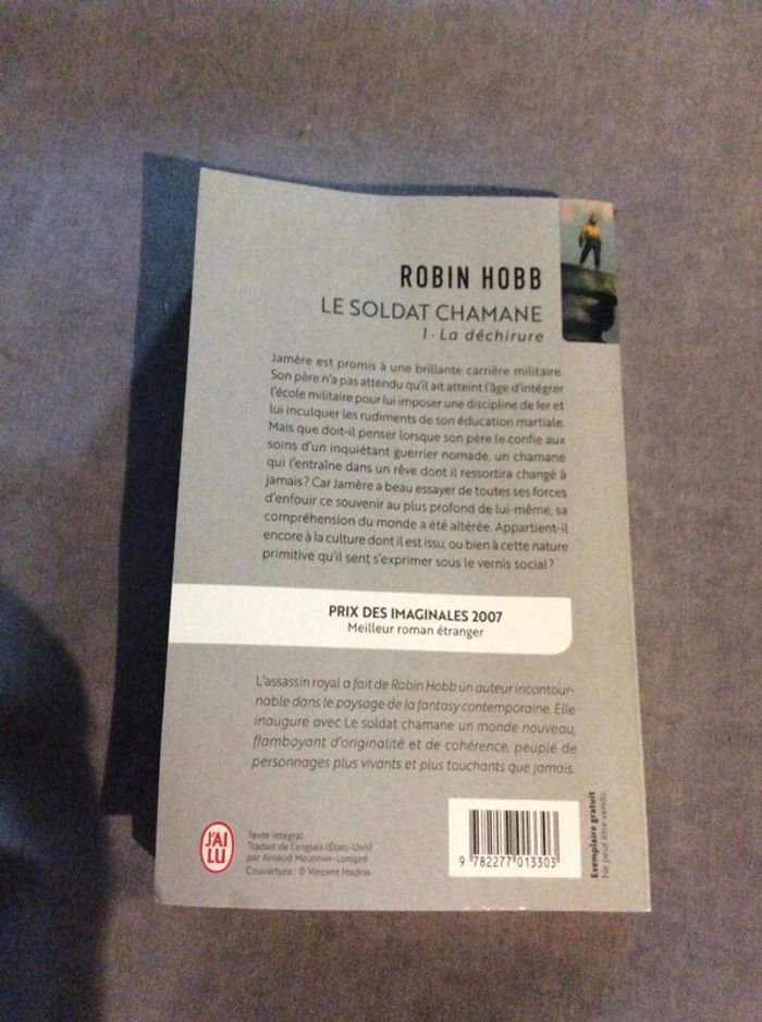 #le soldat Chabane la déchirure Robin Hobb. ) - photo numéro 3
