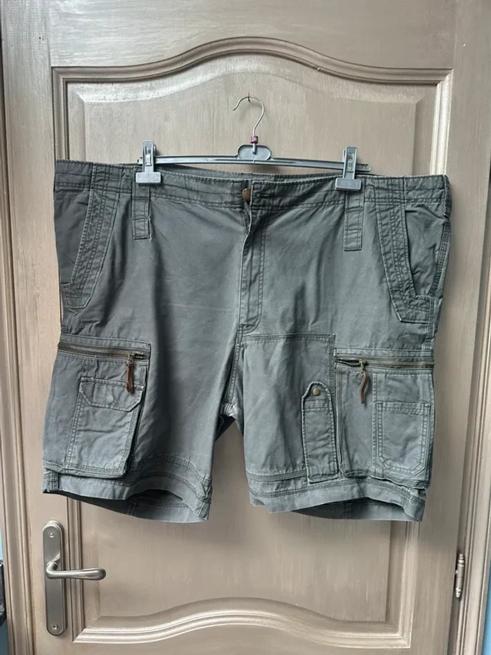Short gris taillissime taille 66 - 5XL - photo numéro 2