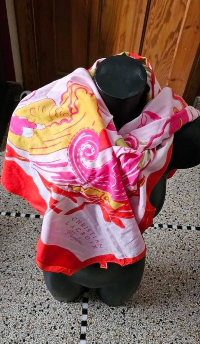 Foulards  Christian Lacroix - photo numéro 3