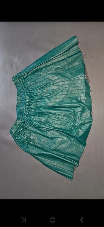 Jupe simili cuir 7/8 ans