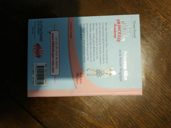 Livre princesse academy - photo numéro 2