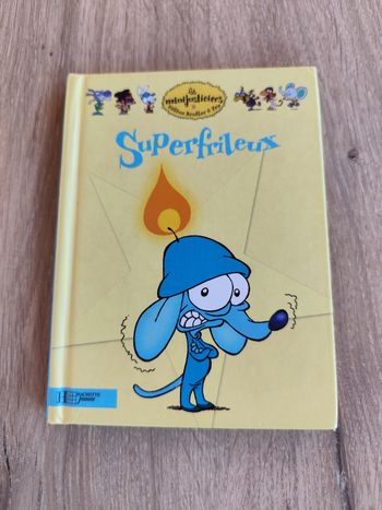 Livre les Minijusticiers "superfrileux"
Pas neuf mais Très bon état