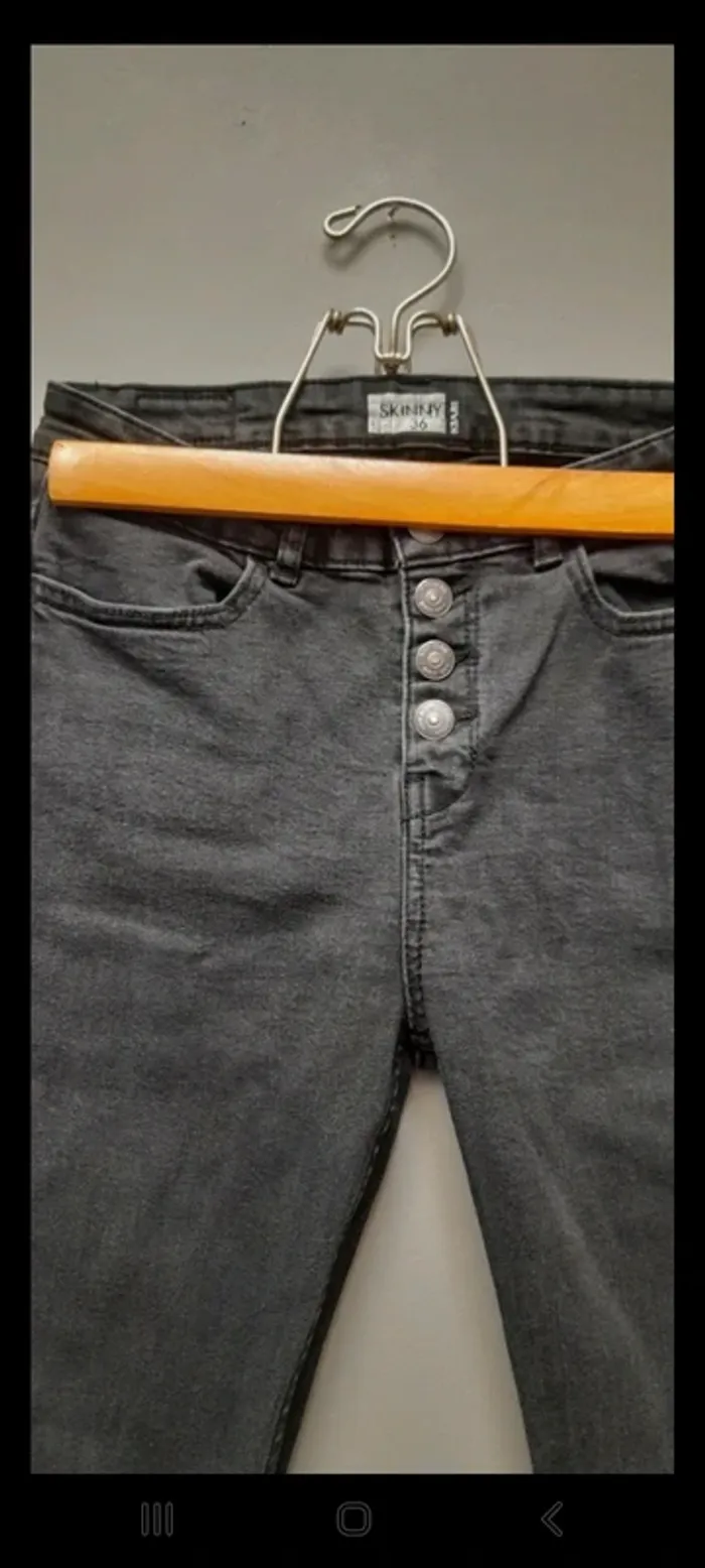 Jean skinny noir - photo numéro 3