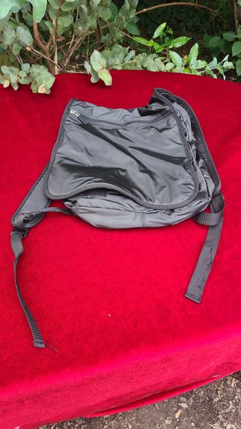 Sac a dos noir léger