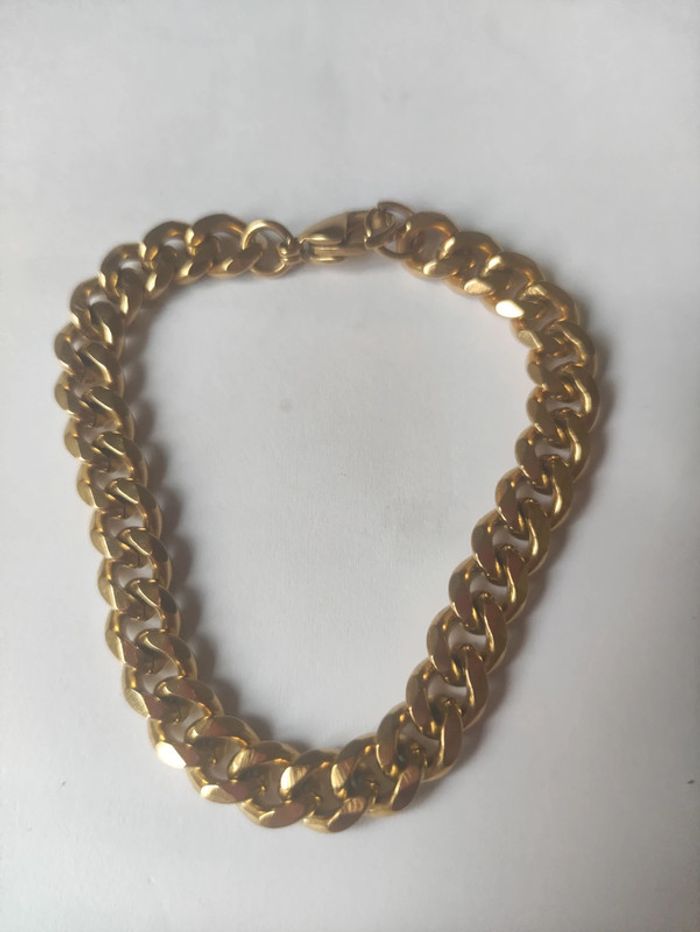 Bracelet à breloques (neuf)