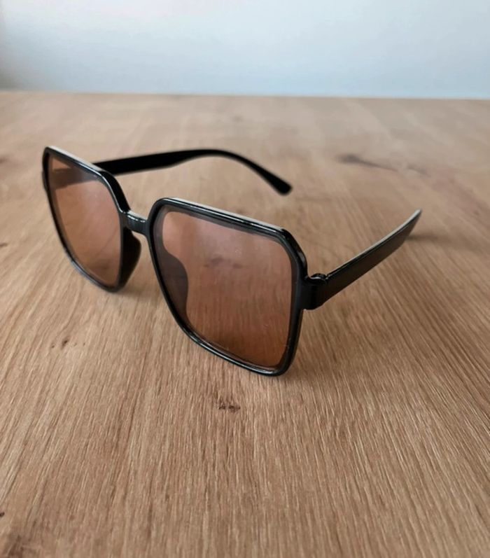 Lunettes de soleil vintage femmes neuves