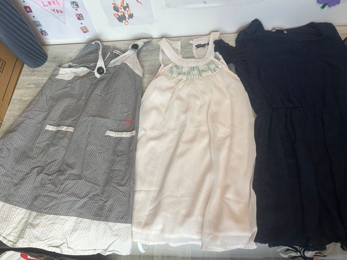 lot 17 vêtements fille 8 ans robes jupes vestes maillot tenue de sport combishort - photo numéro 6