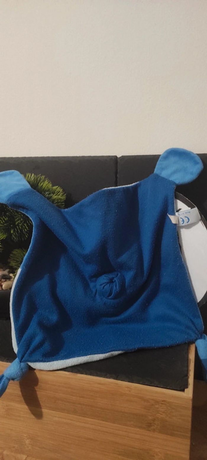 Doudou Gipsy Lapin Gris Bleu Bonnet Empreinte Patte Rayé Rayure Blanc Jaune - photo numéro 2