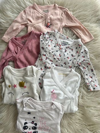 Fille 👧🏻 Lot 6 bodys manches longues - Taille 1 & 3 mois