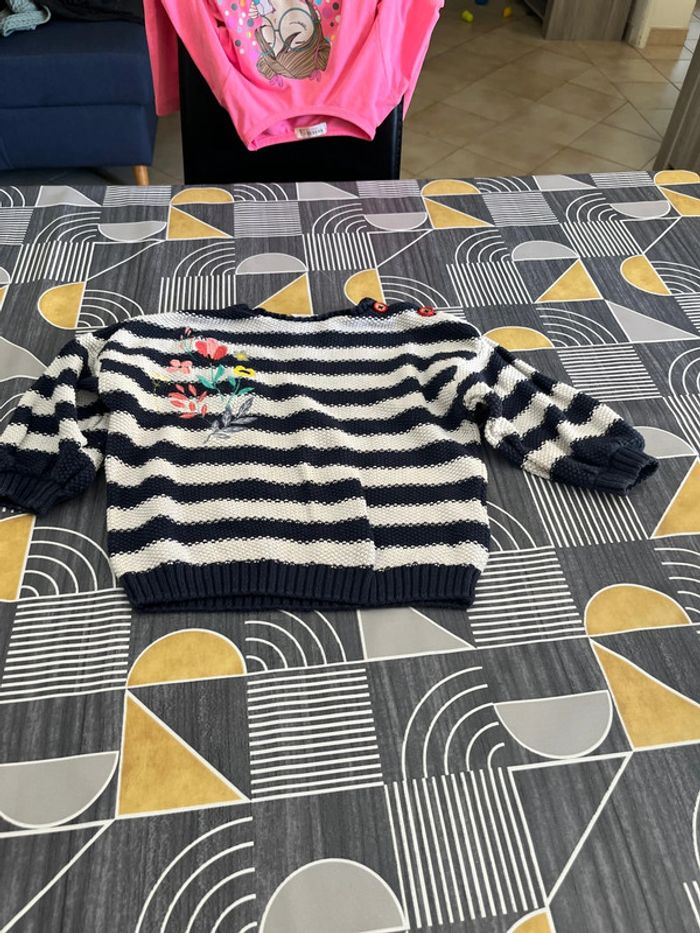Très joli pull