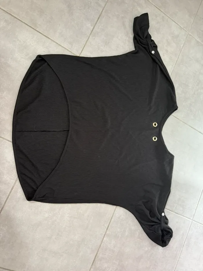 T-shirt taille 6