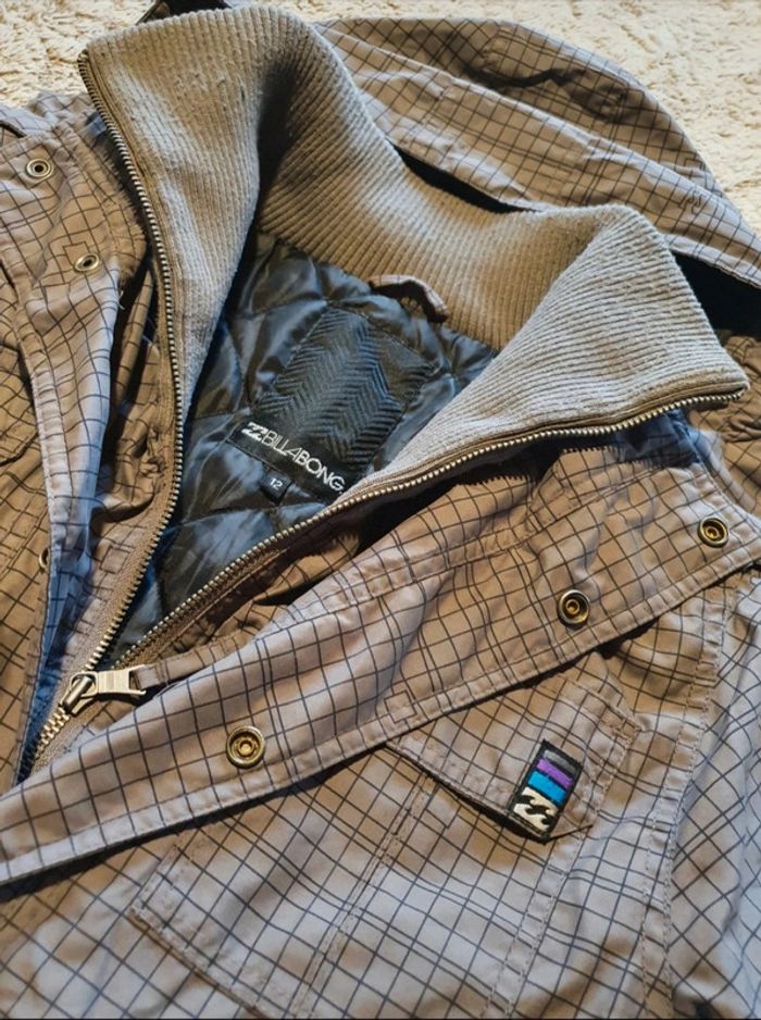 Très beau blouson Billabong parfait état capuche amovible - photo numéro 2