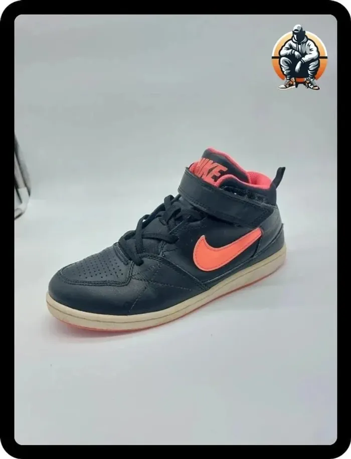 Nike Priority Mid