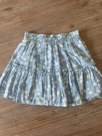 Jupe bleu à fleurs