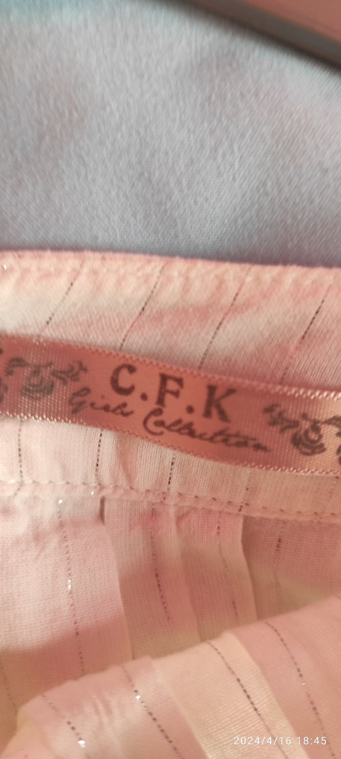 Chemise fille paillettes C.F.K taille 12 ans - photo numéro 17