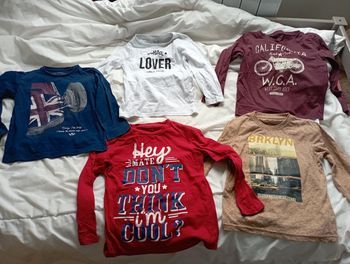Lot 5 tee shirt manches longues marques diverses 6 ans neuf 15€
