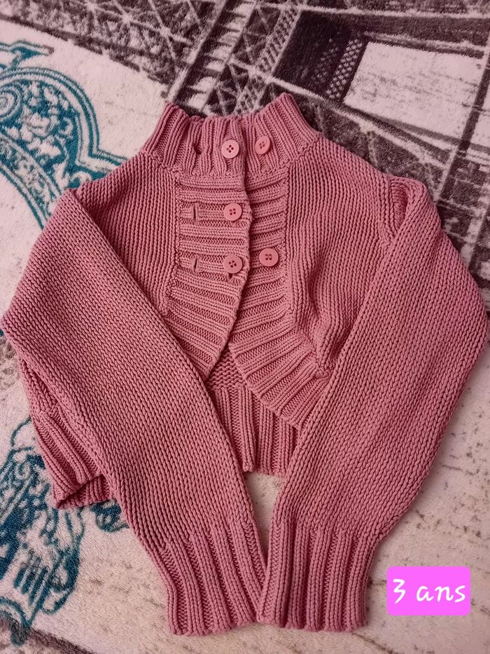 Boléro rose en 3 ans Tape à l'oeil