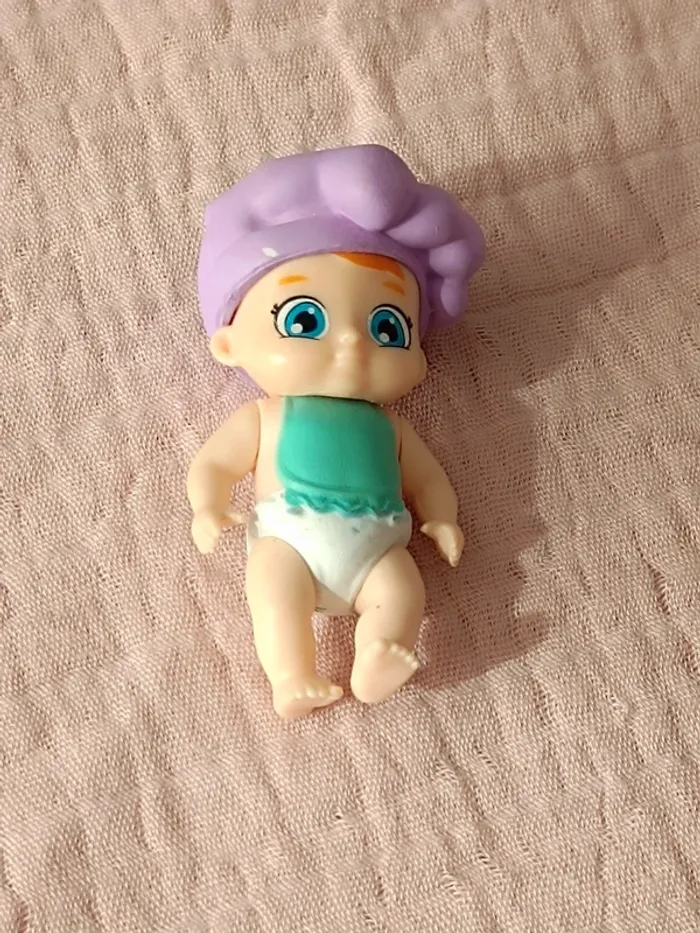Figurine Bébé-Collection Baby secret💜🩷