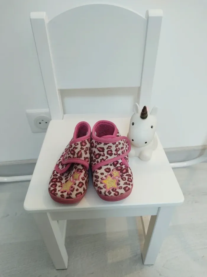 Chaussons fille T25 - photo numéro 3