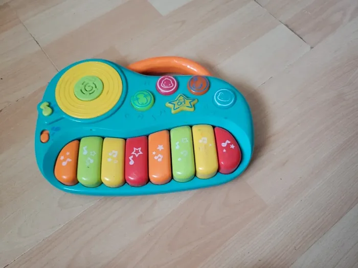 Piano musical Fisher price